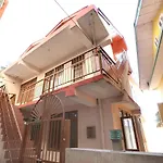 Oyo 10986 Home 1Bhk Red Velly Kasumpti Main Market