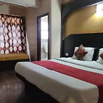 Hotel Sidharth Regency