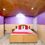 Oyo 13110 Home Valley View 3Bhk Panthaghati