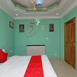Trip Traveller 1Bhk Kamyana