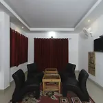 Oyo 13281 Home Boutique 3Bhk Villa Kasumpti