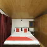 Oyo 13281 Home Boutique 3Bhk Villa Kasumpti