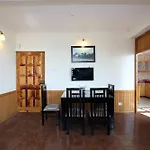Oyo Home 10090 Hill View 4Bhk Mehli