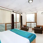 Oyo Home 10904 Sunny Woods Cabin Khalini