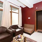 Oyo Home 10904 Sunny Woods Cabin Khalini
