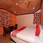 Oyo 13408 Home 3Bhk Hill View Devnagar