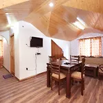 Oyo Home 10084 2Bhk Cottage Bhattakufer