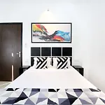 Oyo 13307 Home Modern Stay Shoghi