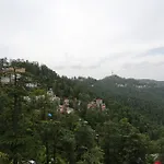 Oyo Rooms 099 Near Victory Tunnel Shimla