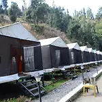 Green Caravan Camps