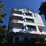 Paras Homestay