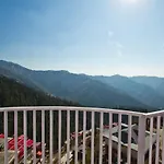 Seven Hills Hotel
