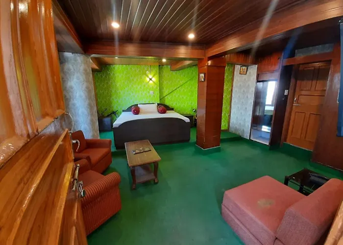 Hotel Samrat Ss