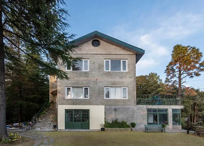 Stayvista At Woodrose Estate With Scenic Views