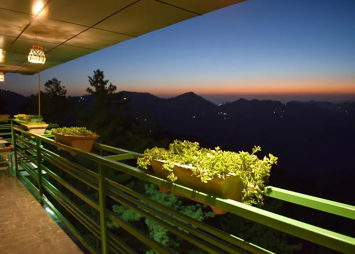 Nature Valley Resort Mashobra - A Peacefull Stay With Balcony