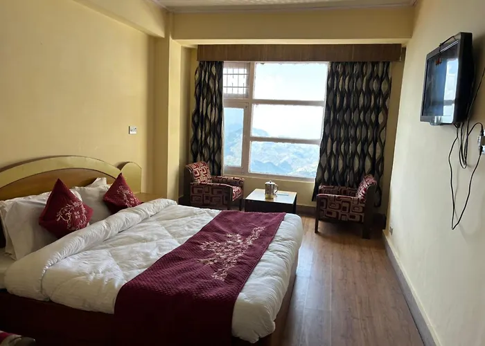 Goroomgo Hotel Amar Palace ടhimla