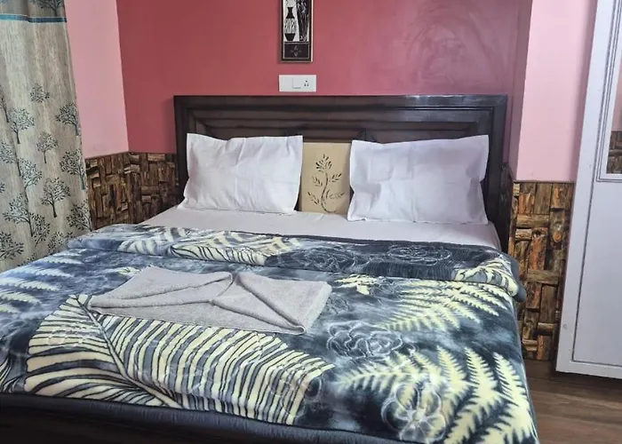 Yug Hotel B&B