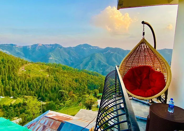 Royal Ace !! Mountain View Rooms!! Private Balcony!!