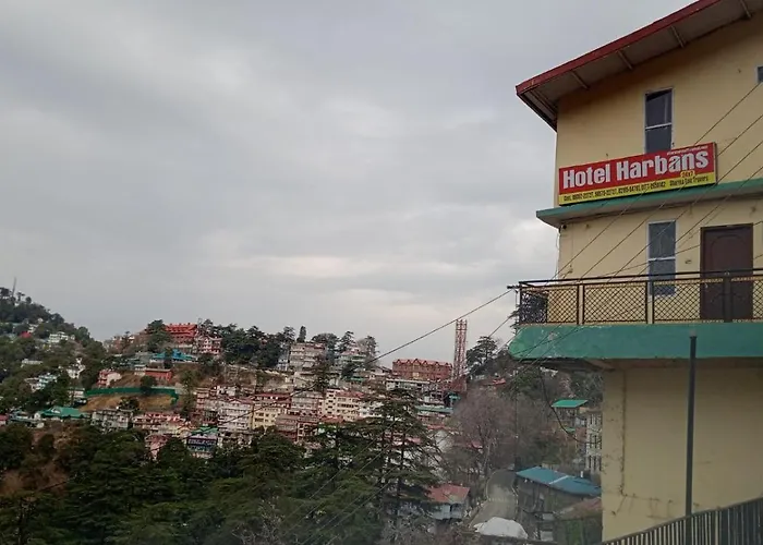 Hotel Harbans