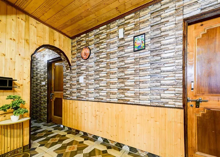 Hotel O Kanlog Near Isbt Shimla Formerly Pine View Homestay