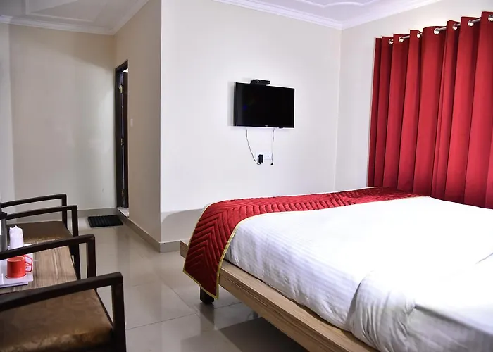 Hotel Ashiana Grand Shimla