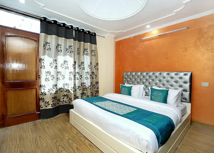 Oyo 10406 Home Luxury 3Bhk New Shimla