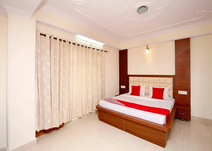 Oyo 13618 Home 2Bhk The Mystique Loft Tuttikandi