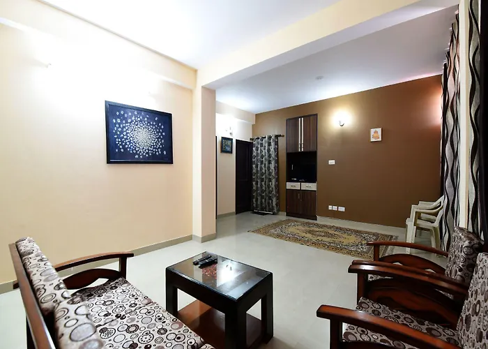 Oyo 14122 Home Modern 2Bhk Hills View Himuda Colony Kasumptti