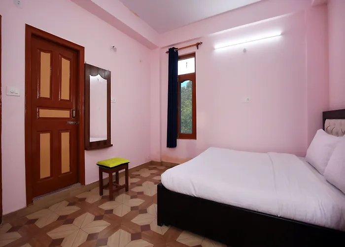 Oyo Home 9703 Serene View 2Bhk Jhanjeri