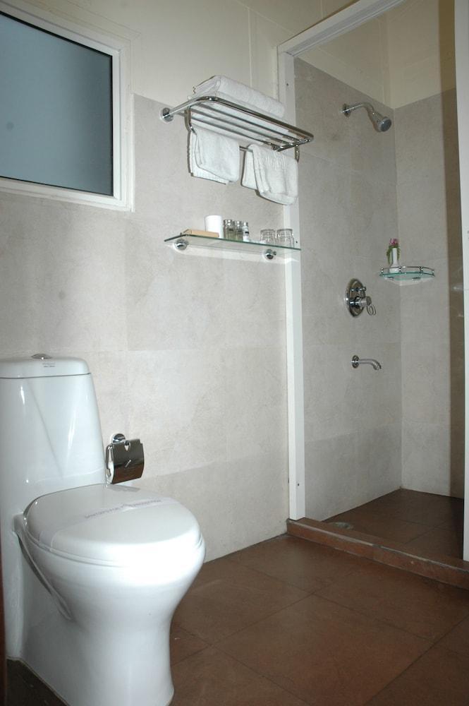 Hotel Aamod Shimla
