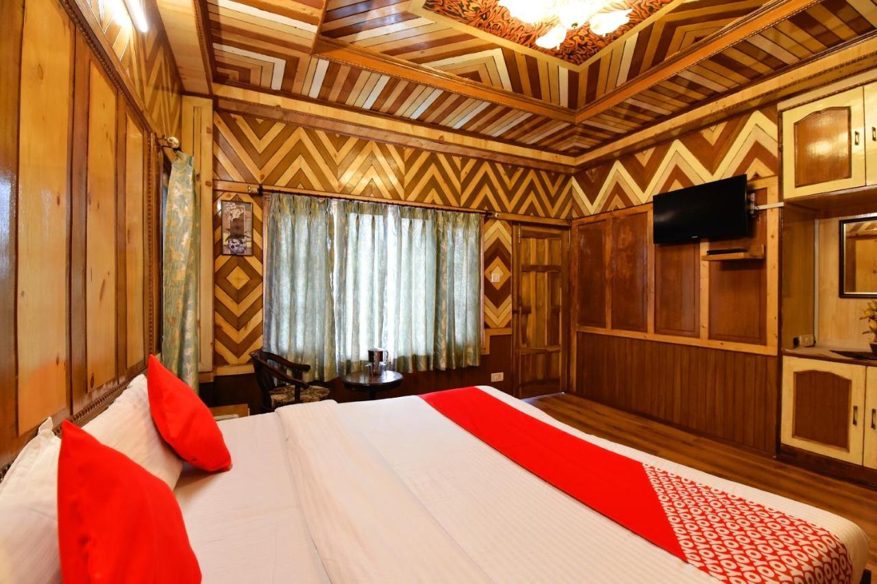 Hotel Oyo 4681 Snow Flake 3*