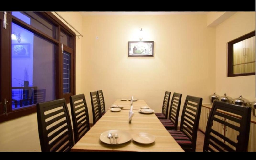 Home Inn Shimla B&B Hotel 3*