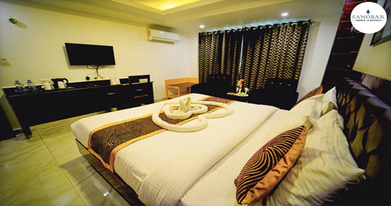 White Grand Shimla-near Isbt Bus Stand-a Centrally Heated Hotel 4*