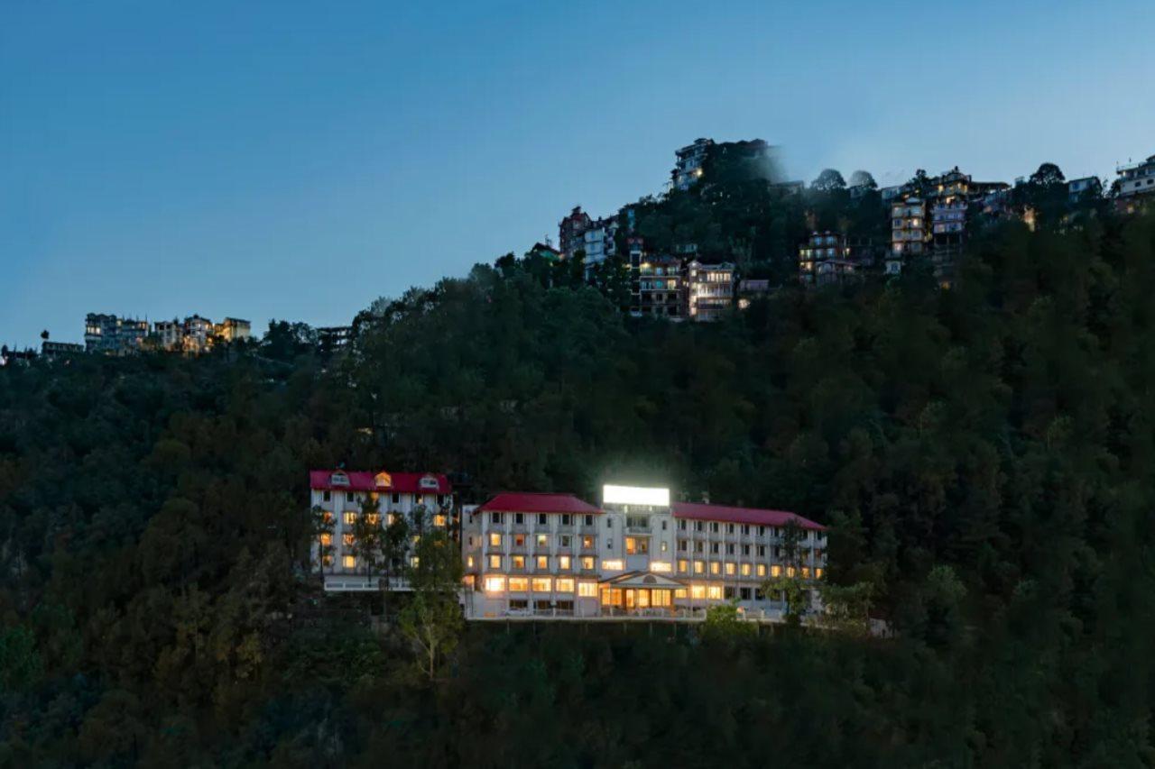 Hotel 8fold By Larisa