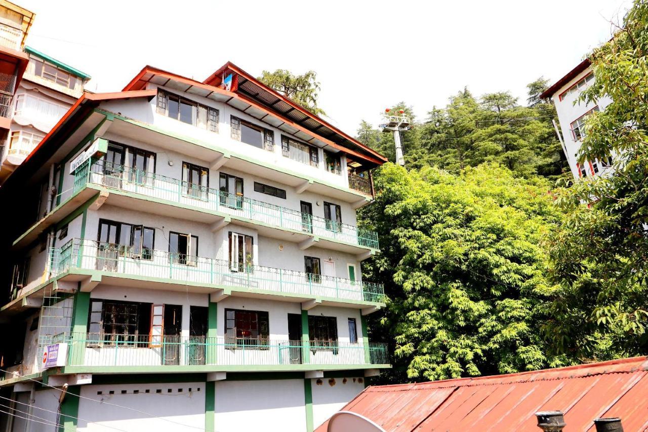Oyo 45337 Woodland Hotel