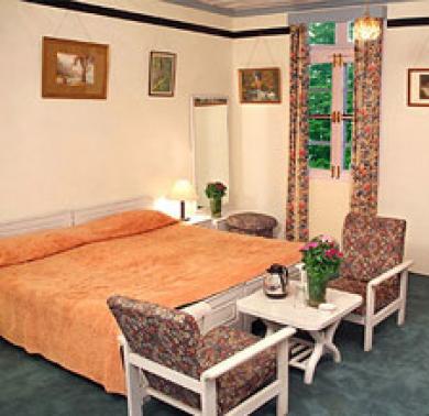 Woodville Palace 3*