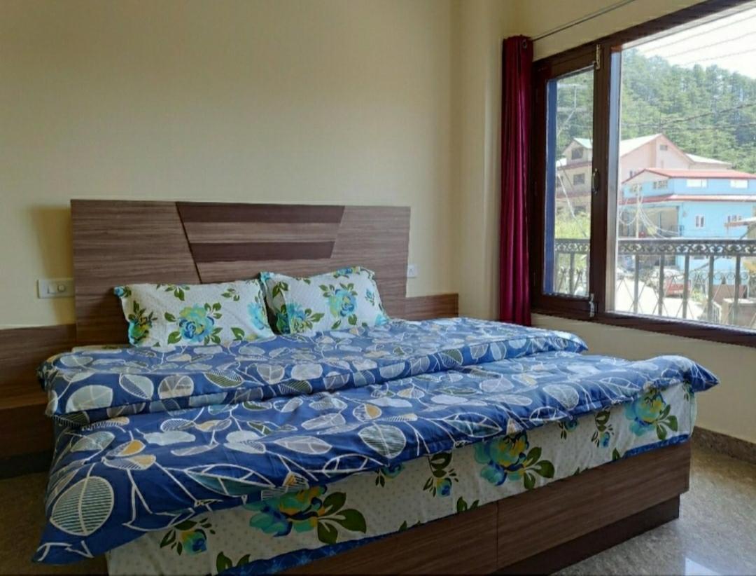 Homestay Hill View Regency Best Budget Near Mall Road