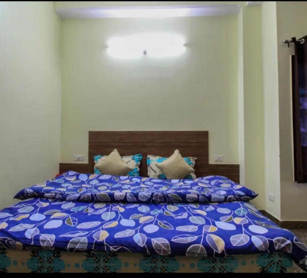 Homestay Hill View Regency Best Budget Near Mall Road Shimla