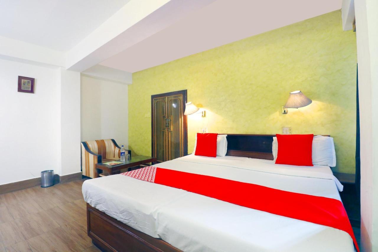 Oyo 45337 Woodland Hotel