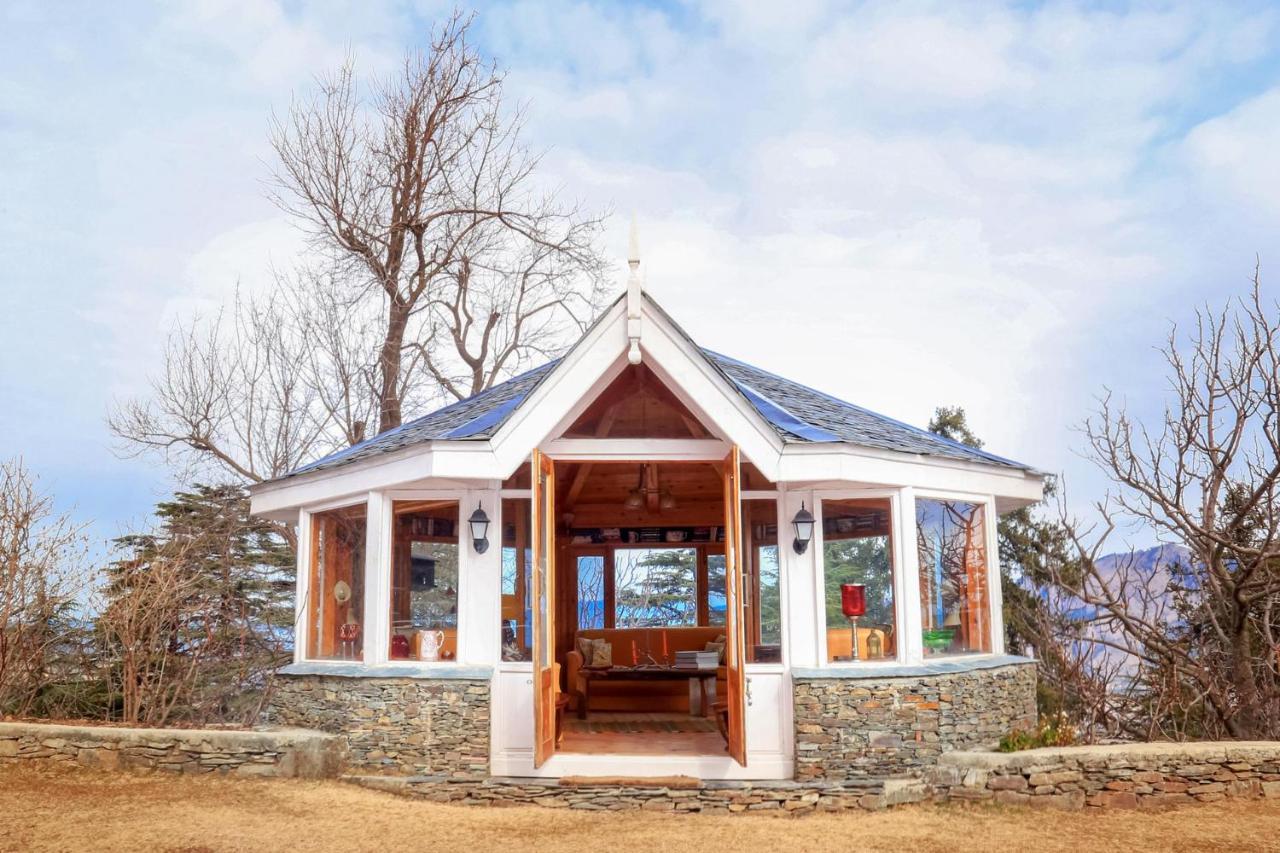 Villa Stayvista At Violet Hill With Bonfire, Gazebo & Hill View