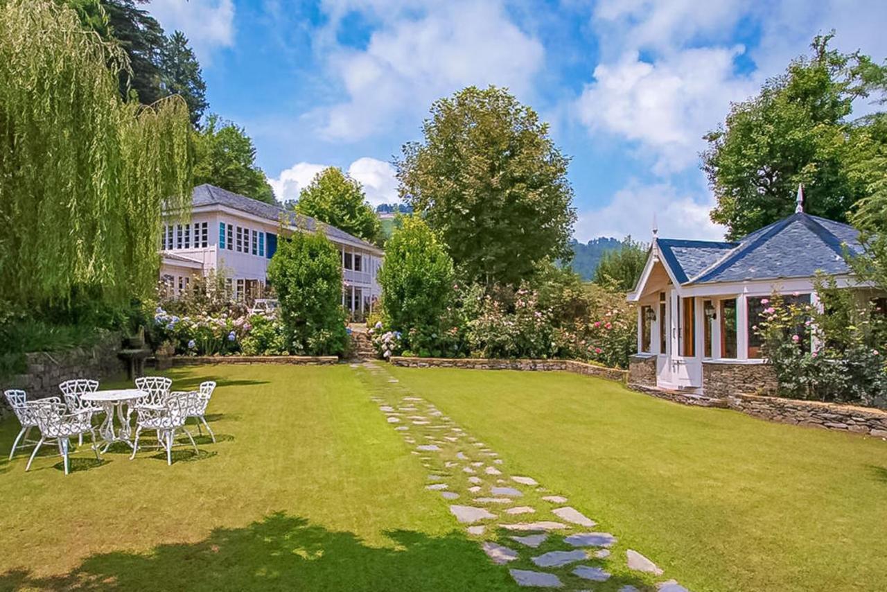 Stayvista At Violet Hill With Bonfire, Gazebo & Hill View Villa Shimla