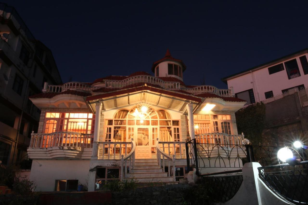 Cedar Villa *