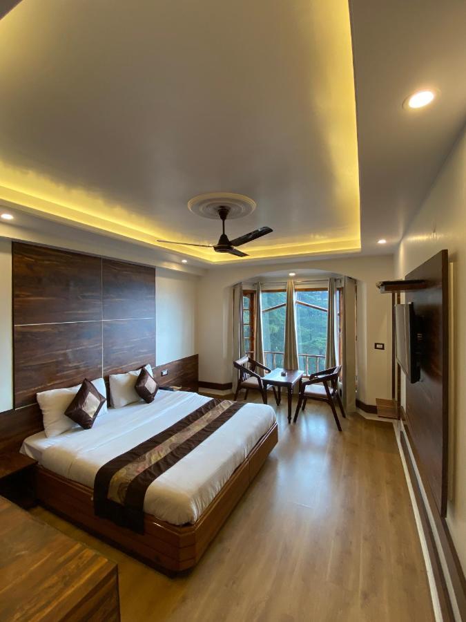 Hotel Silverine Shimla