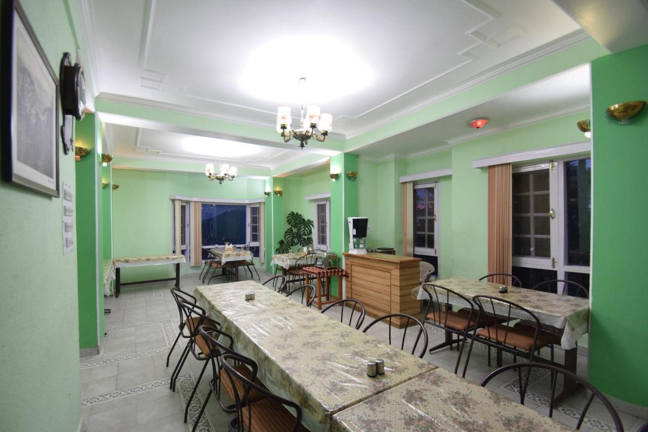 Oyo 4479 Rock Heaven 3* Shimla