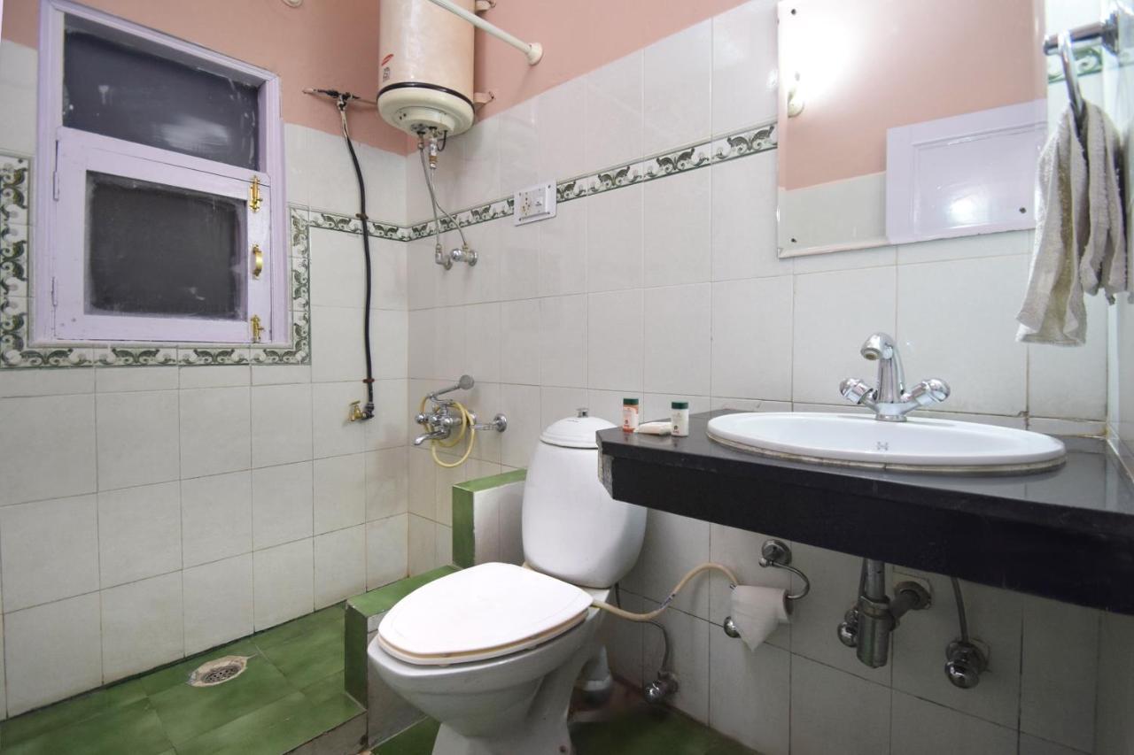 Hotel Oyo 4479 Rock Heaven Shimla