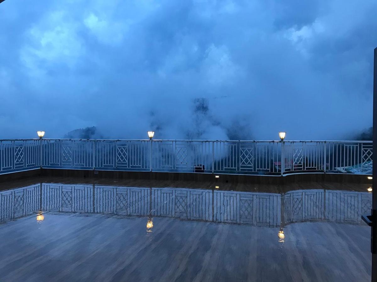 Apartment Hostie Mystica-highest Penthouse With Terrace, Mashobra