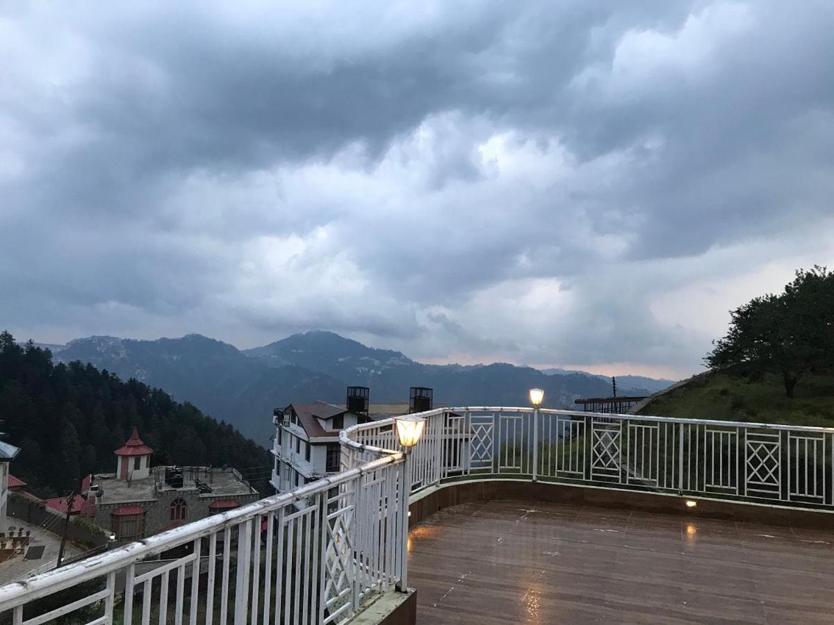 Hostie Mystica-highest Penthouse With Terrace, Mashobra Apartment Shimla