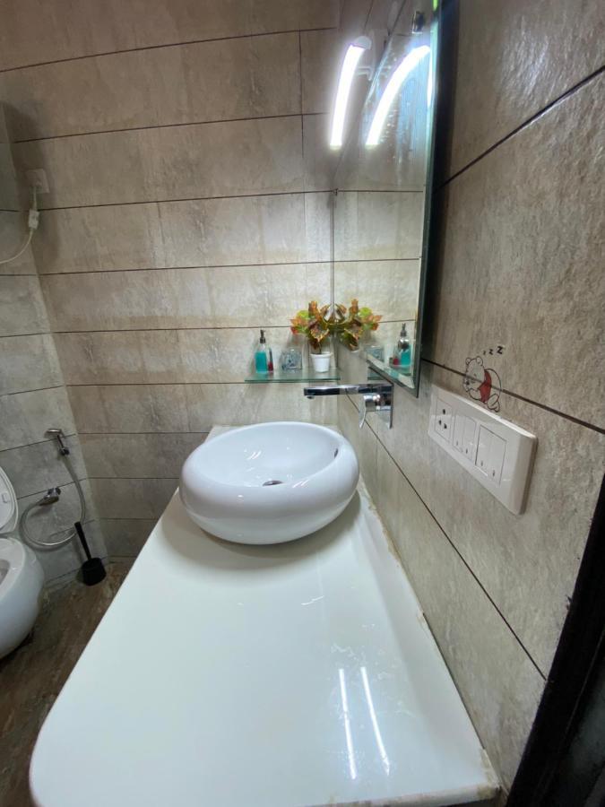 Parimahal Homestay Bed & Breakfast