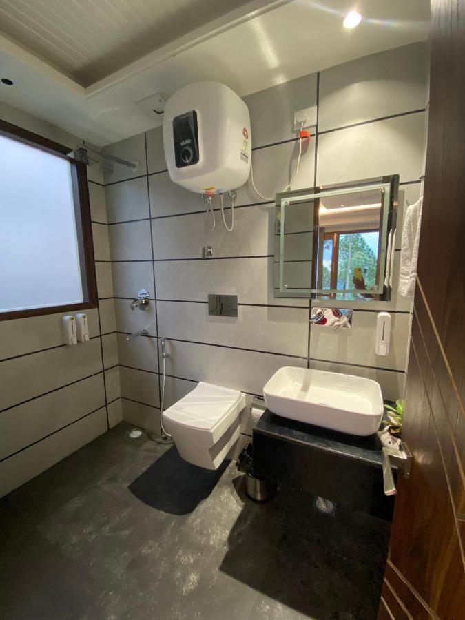 Bed & Breakfast The Westberry 50mtrs Offroading And 50 Mtrs Nature Path *