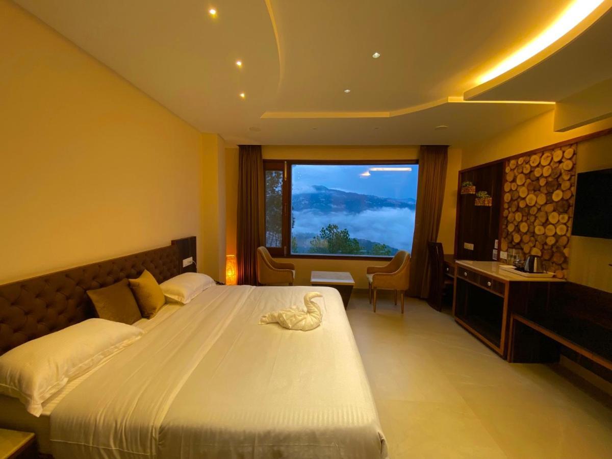 The Westberry 50mtrs Offroading And 50 Mtrs Nature Path Bed & Breakfast Shimla